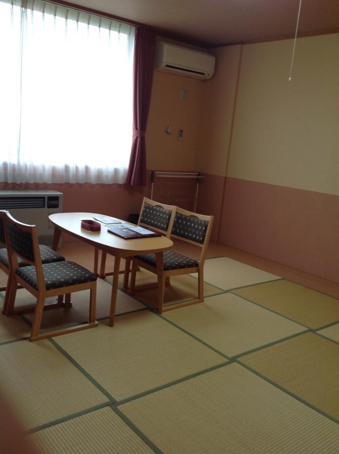 Kurazo Hotell Hidaka  Rom bilde